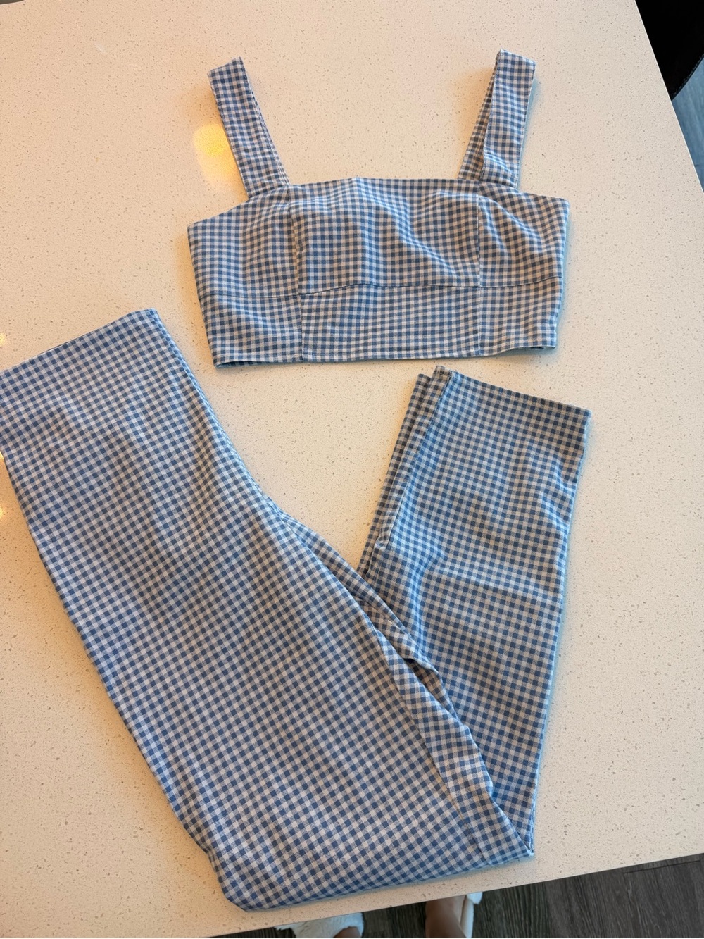 Lulu’s Women’s Blue Gingham High-Waist Pants & Crop Top Set
